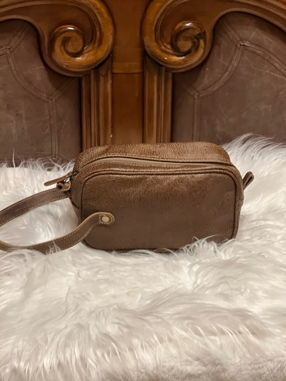 Myra Bag Brown Textured organizer  shavings cosmetic or sports  Bag